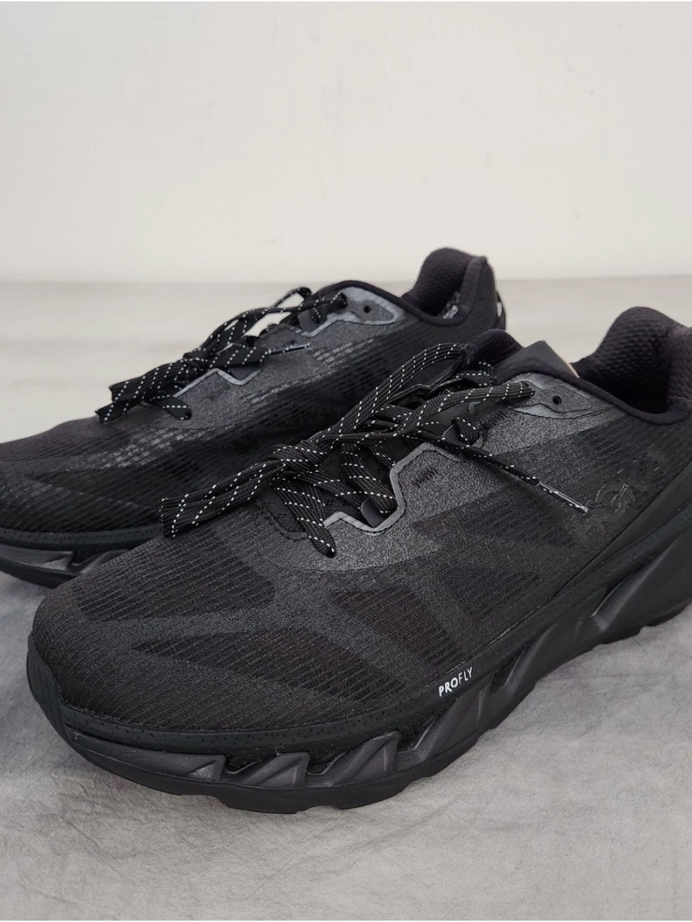 HOKA One One Elevon 2 TS Running Shoes Black Men's Size 11 New Without Box
